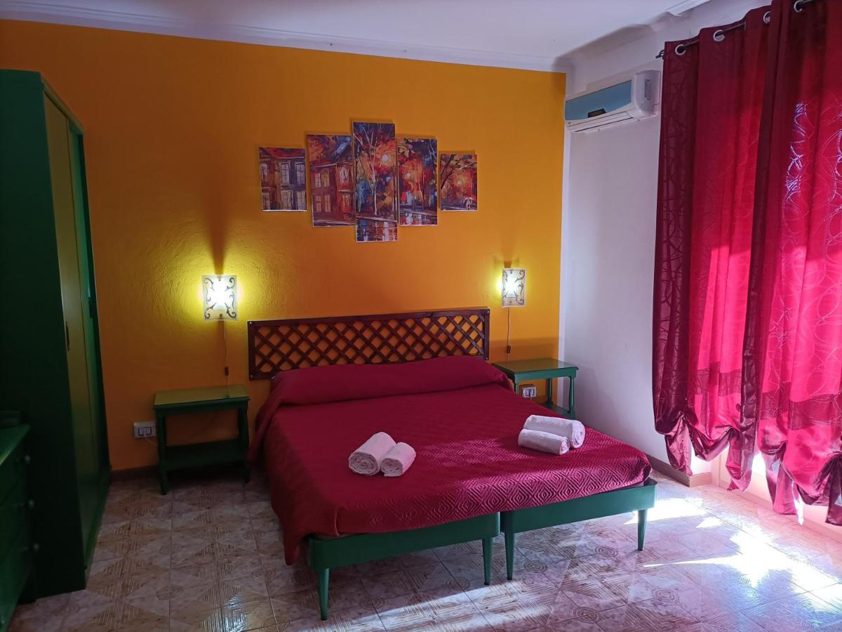 Mony'S Island B&B Alguer Exterior foto